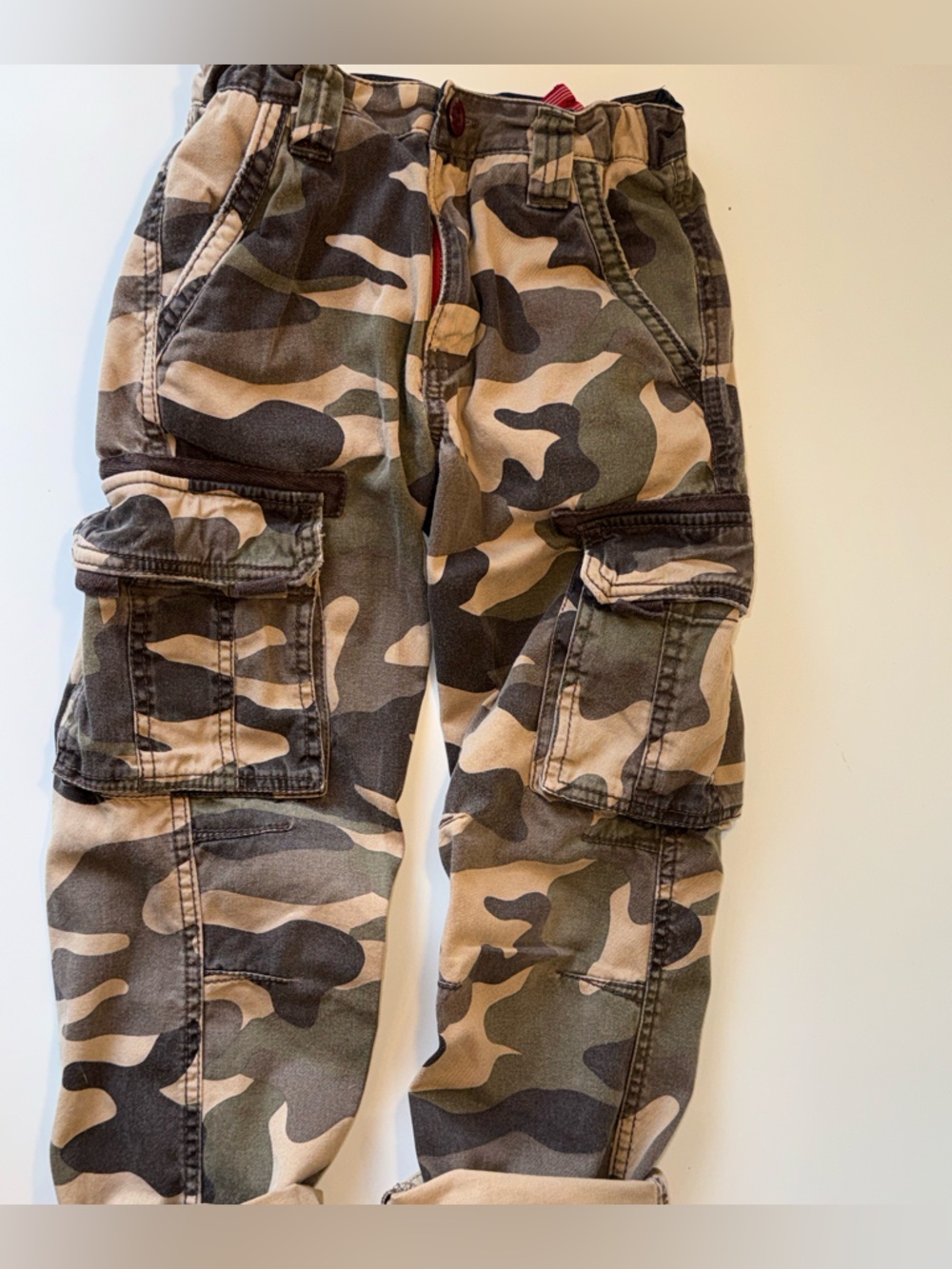 MINI BODEN CAMO CARGO PANTS KIDS SZ 8Y
